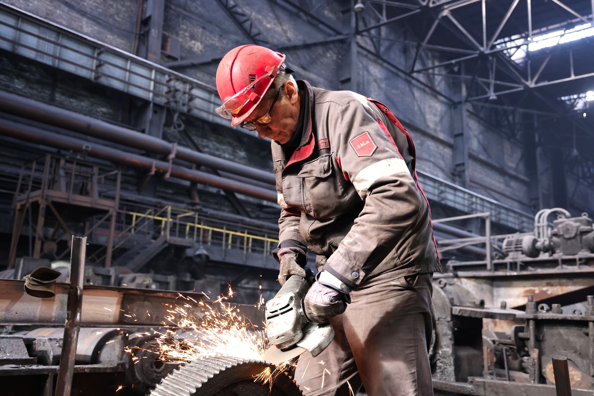 Перший – трубозаготівельний: у прокатному цеху Каметсталі проводять капітальні ремонти